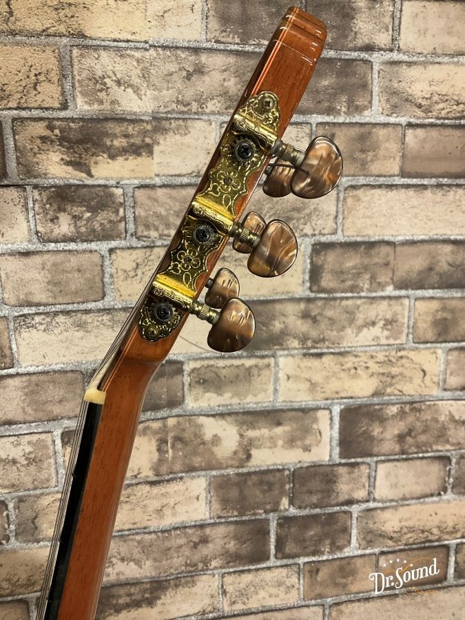 Manuel Rodriguez e Hijos Mod.E 2106 Classical Guitar Used