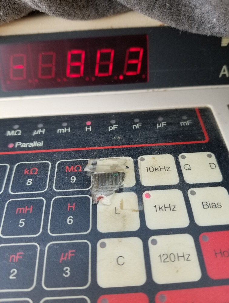 Wayne Kerr 4220 LCR Meter Automatic Digital