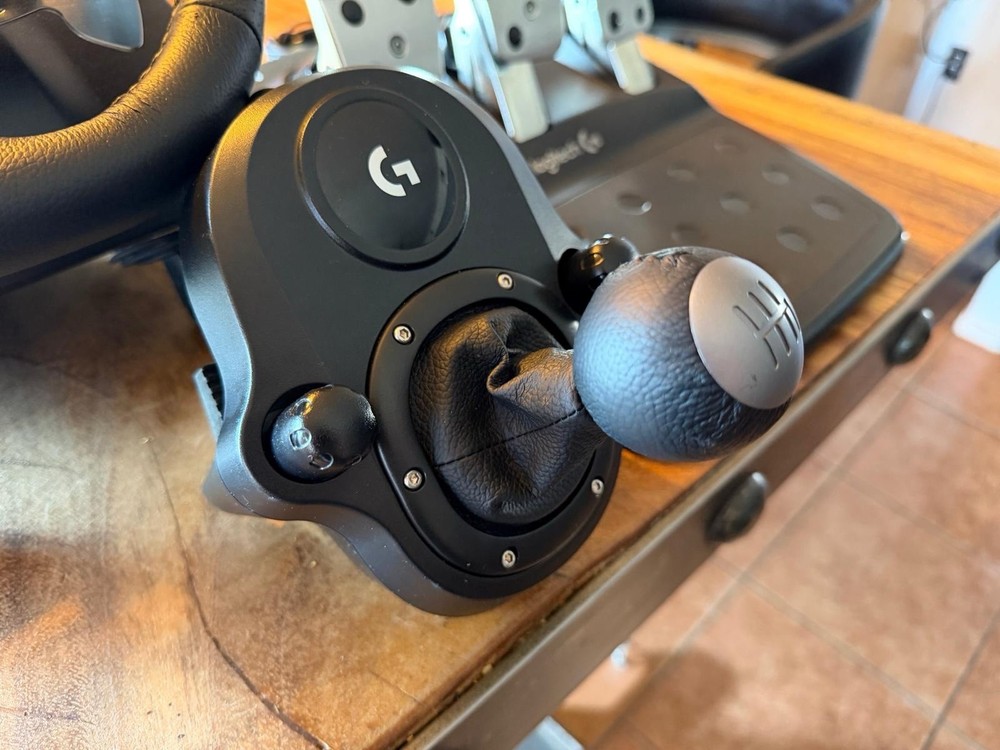 Logitech G920 Driving Force Racing Wheel Bundle w/ Pedals & Shifter