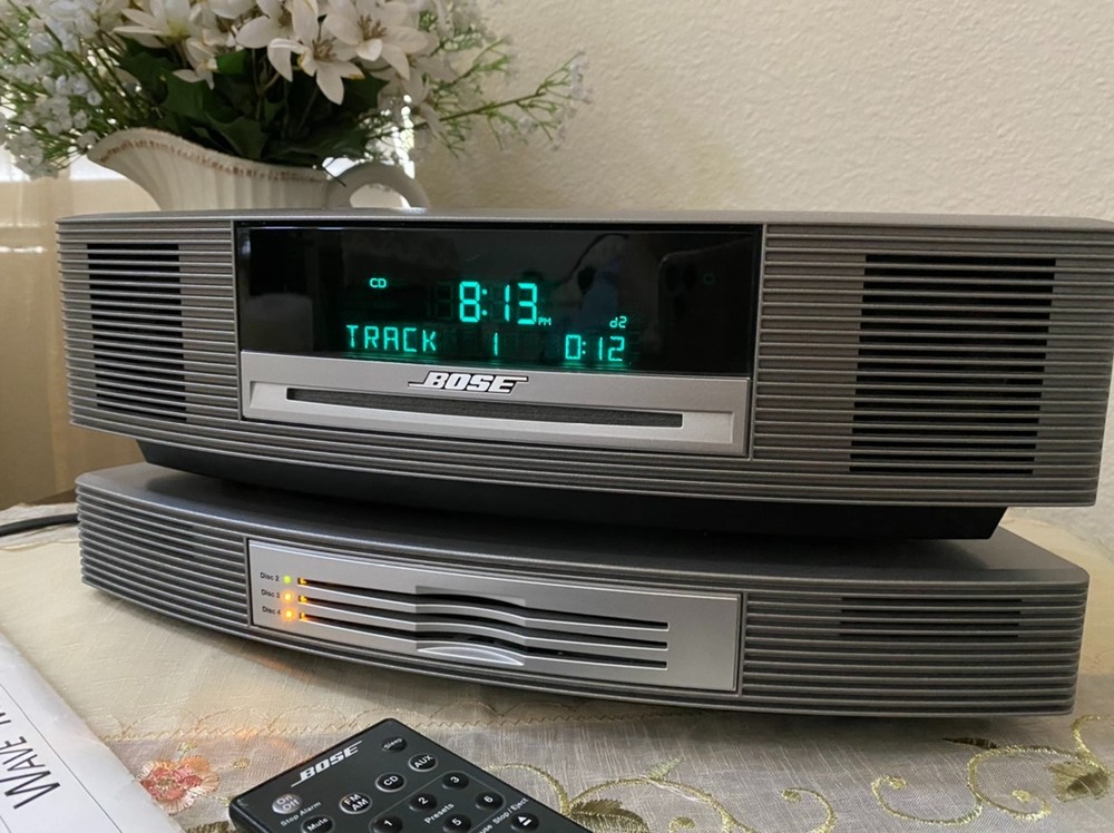 Bose Wave Music System CD AM/FM W/ 3 CD Changer & Remote Control