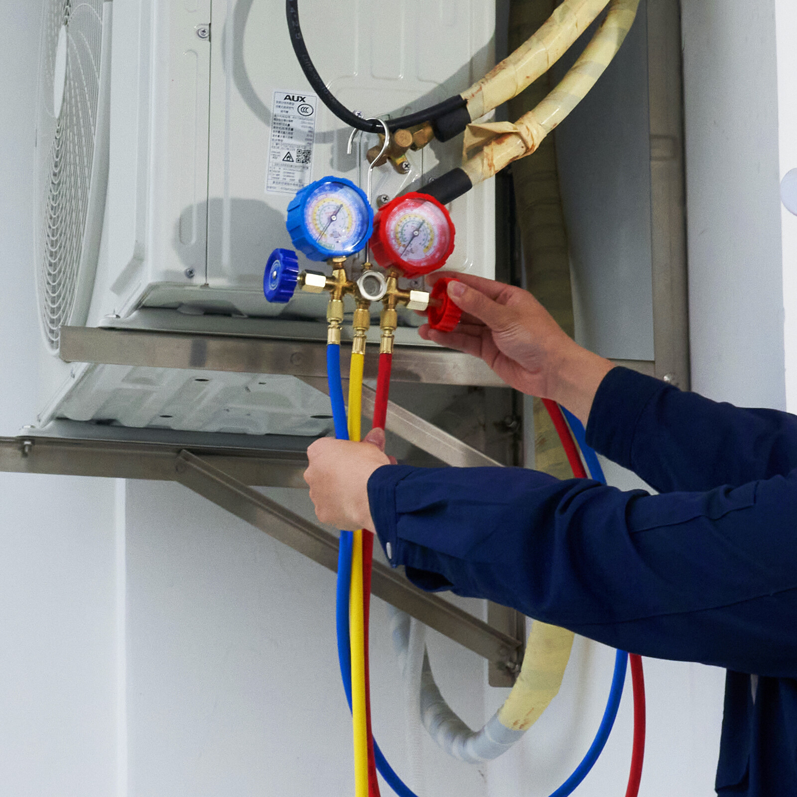 VEVOR AC Manifold Gauge Set 3-Way Fit R134A R22 R12 R502 Refrigeration Charging