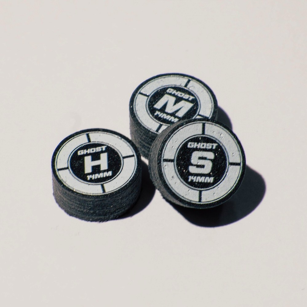 (1) Ghost Black Playing Tip - Fedor Gorst (Medium)