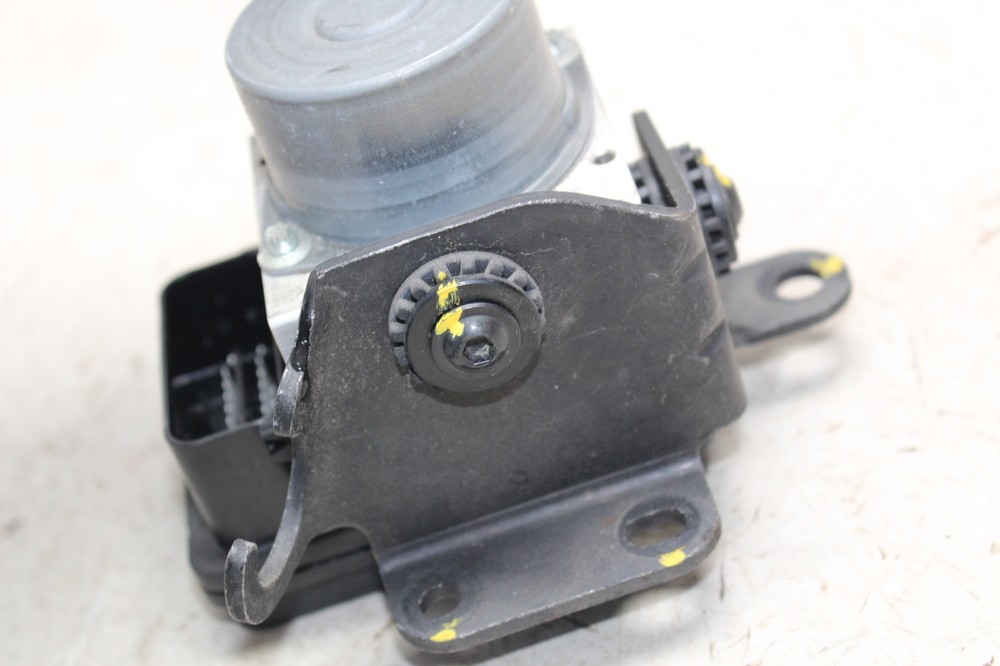 17-20 DUCATI MONSTER 797 ABS PUMP UNIT MODULE