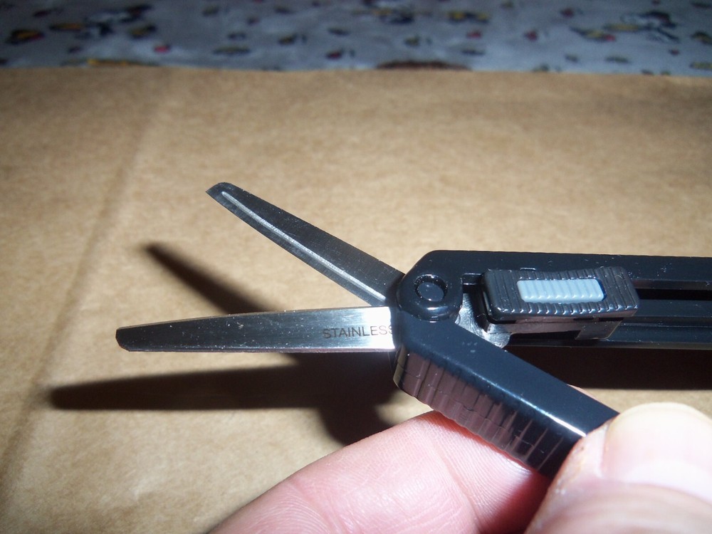 Designphil Midori Scissors XS Compact Scissors Black Nice LOOK!