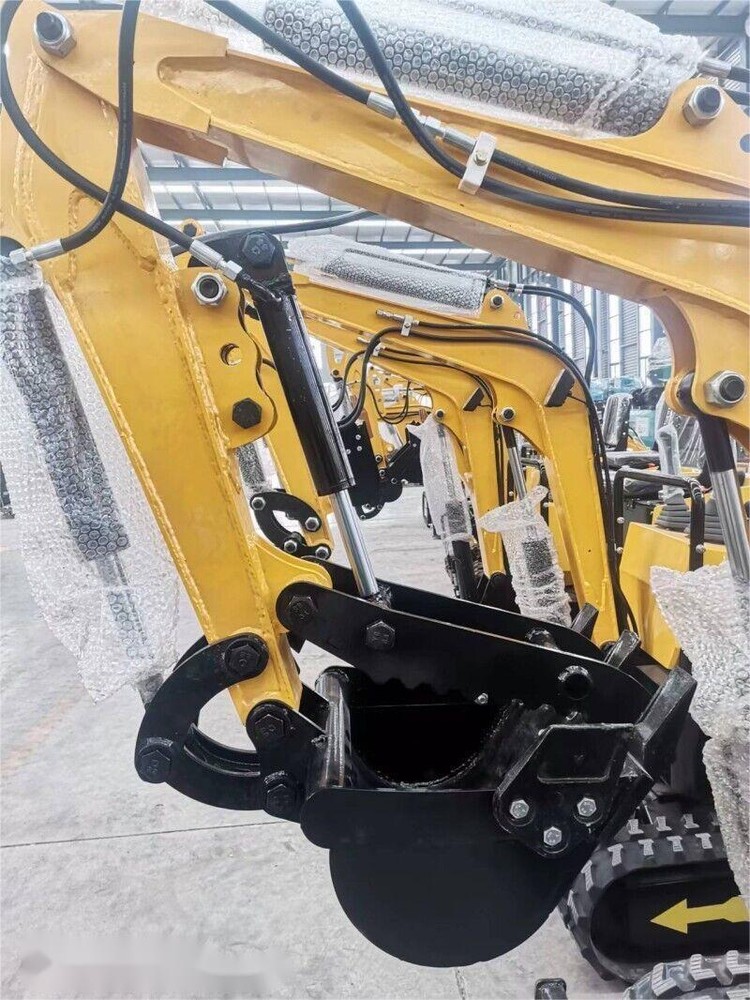 Mini Excavator Small Digger Attachment Hydraulic Thumb Clip