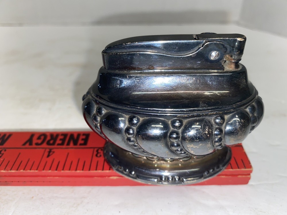 Vintage Ronson Crown Silver Plated Table Lighter