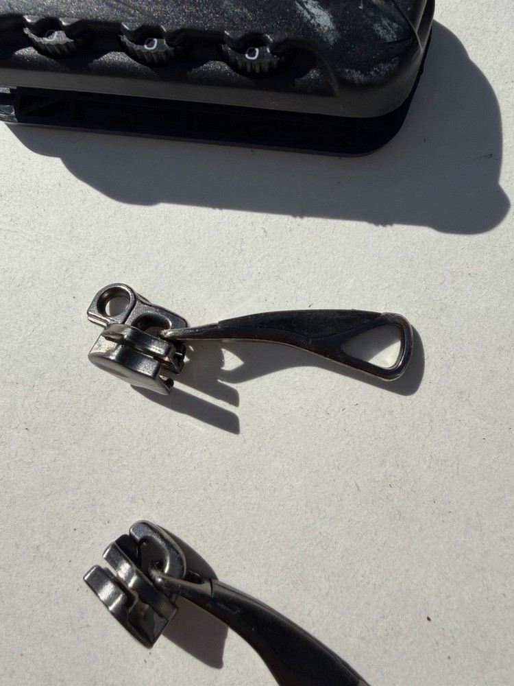 Tumi Locking Oem Genuine Tegra Lite Zipper Pull Slider & Tsa002 Combination Lock