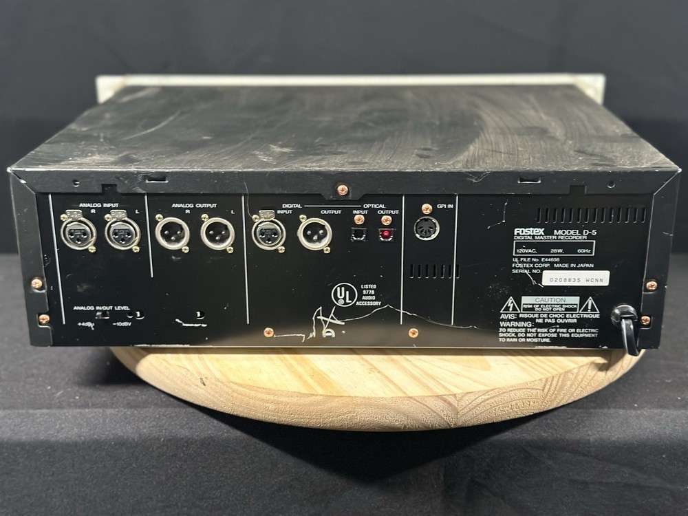Fostex D-5 Digital Master Recorder Rack Mount Tested-Powers On