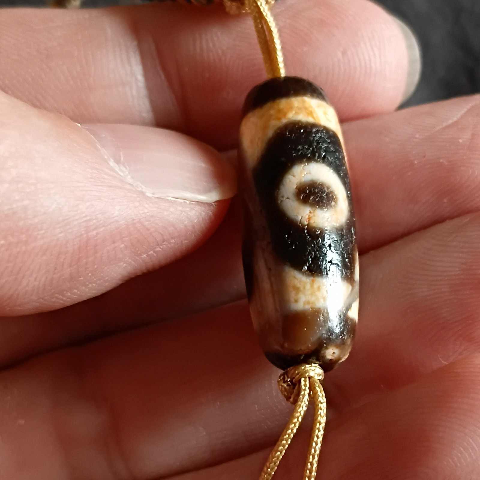 Tibetan Agate Pre 1800s 3 eye Dzi Bead Necklace