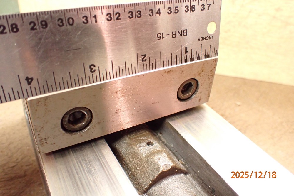 KURT D40 MILLING MILL MACHINE VISE