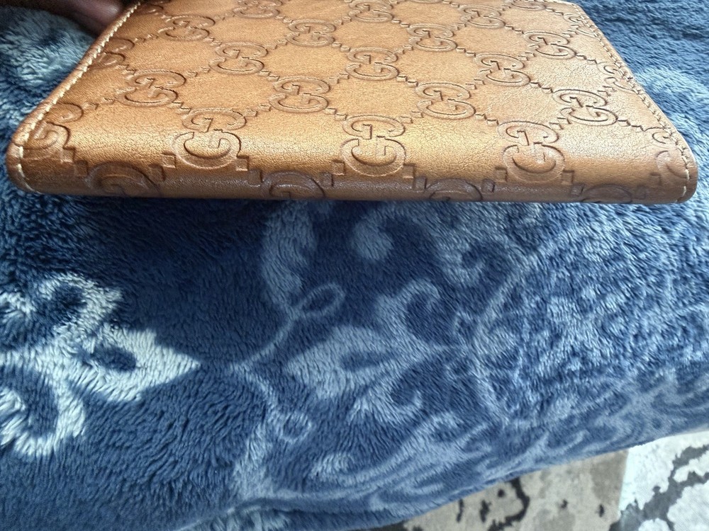 Authentic Gucci Passport holder
