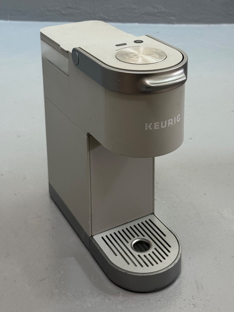 Keurig - K-Mini Plus Single Serve K-Cup Pod Coffee Maker - Studio Gray.