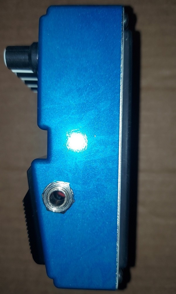 DOD ICE BOX FX64 STEREO CHORUS EFFECTS PEDAL