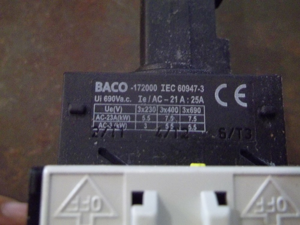 BACO 3 POLE ROTARY LOAD DISCONNECT SWITCH 172000 590 VAC 25A (T4)