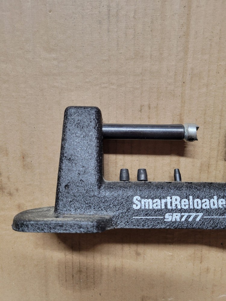 SmartReloader SR777 Case Trimmer w/3 Pilots