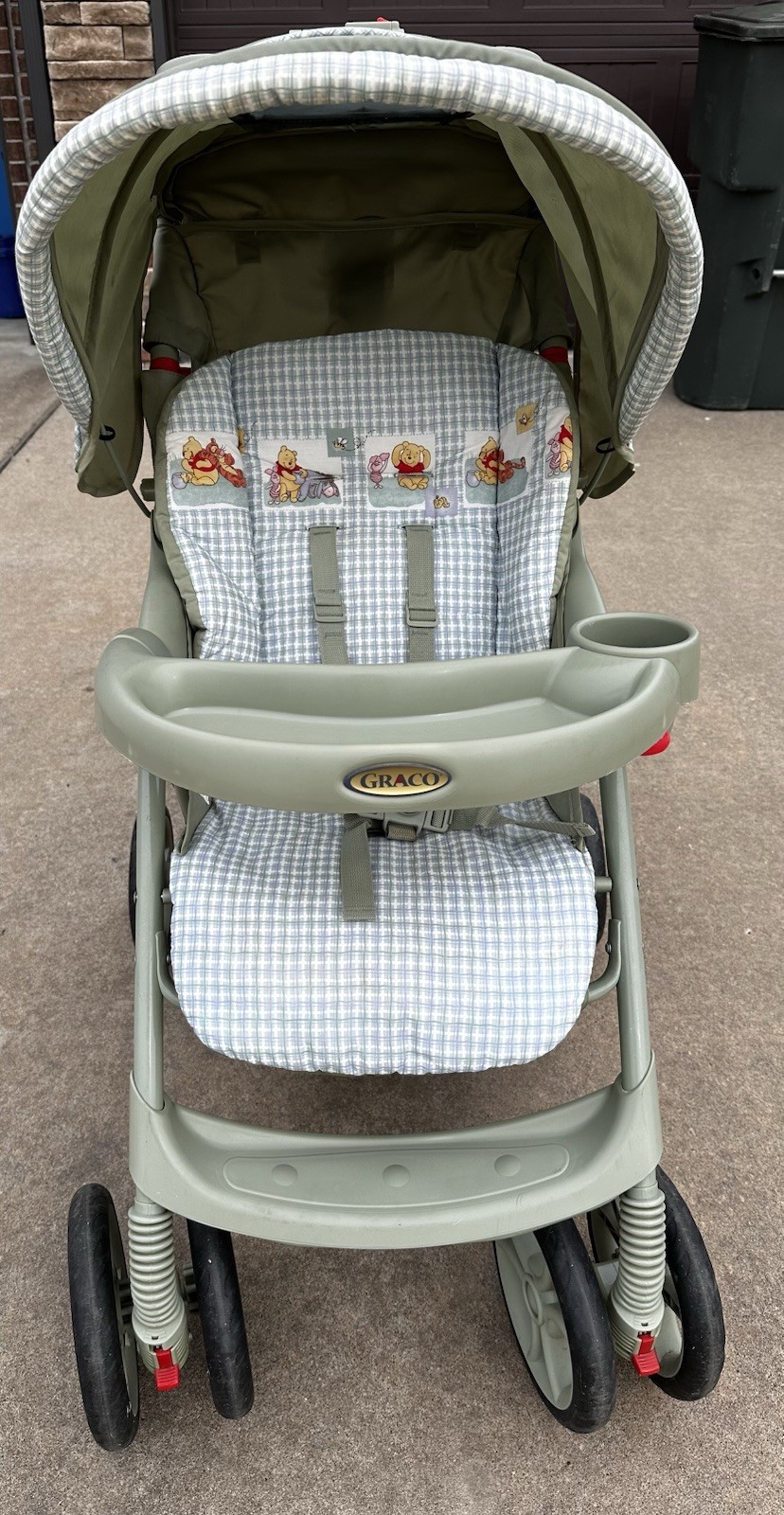 Vintage Graco Y2K Winnie The Pooh Baby Stroller Folding