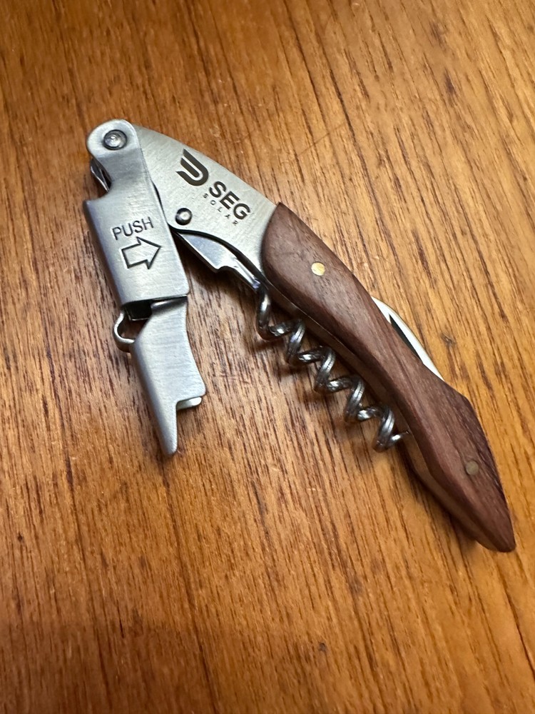 SEG SOLAR Quality Waiters Corkscrew Wine Key Opener