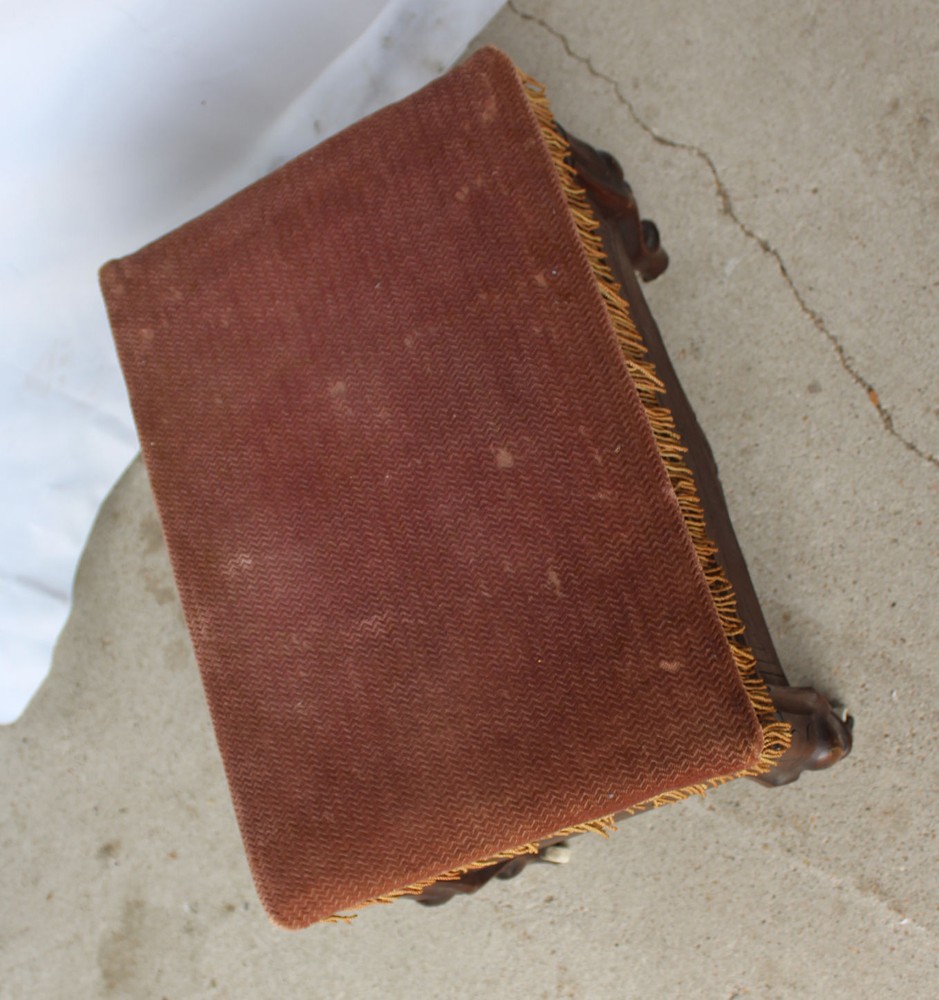 Antique Victorian Walnut Foot Stool – hinged top