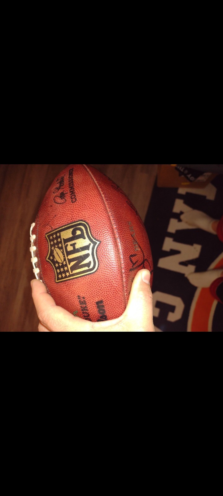 Chicago Bears Game issued Team Used Football signed by BRIGGS BENSON ALSHON etc