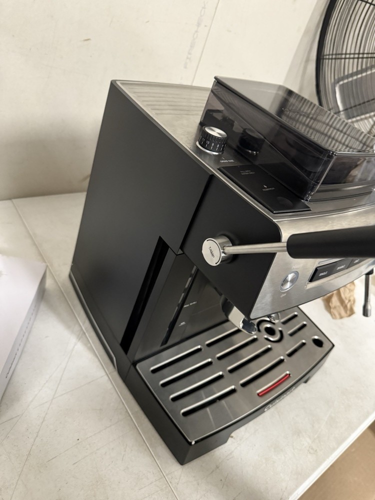 Cuisinart Grind & Espresso Machine