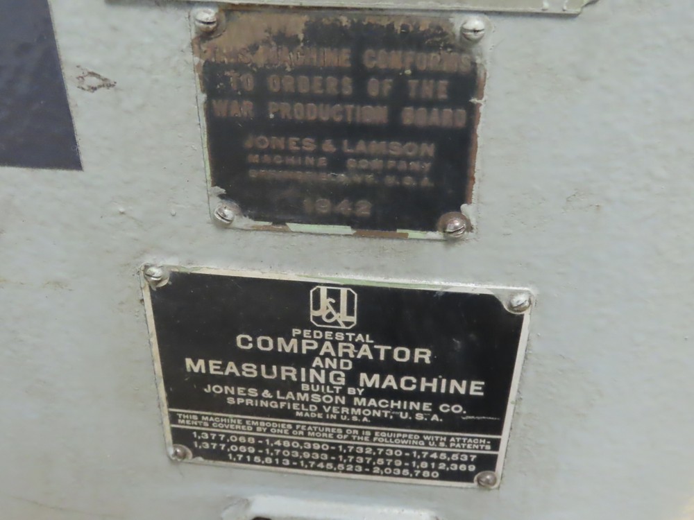 Jones & Lamson Pedestal Optical Comparator and Measuring Machine