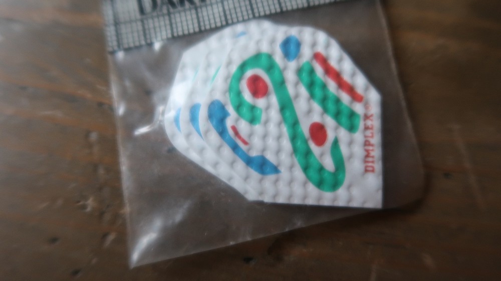 3 NEW Vintage Dart Flights DIMPLEX