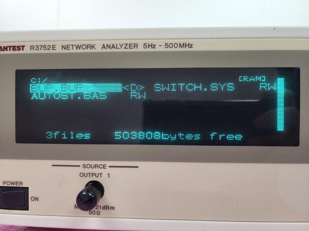 ADVANTEST R3752E Network Analyzer 5 Hz to 500 MHz, Output 1, Input A(Receiver)