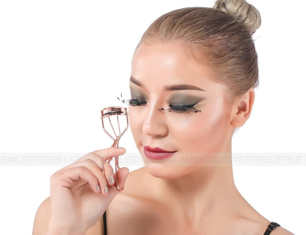 Makeup Tool for Eyelashes with 2 Replacement Silicone Refil