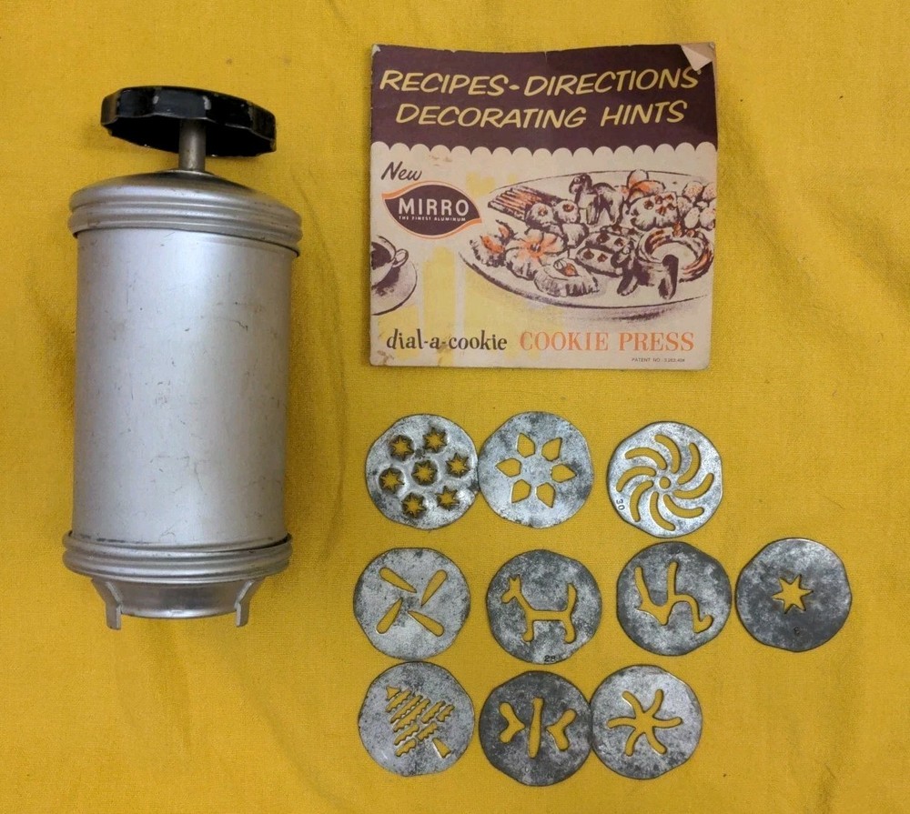 Vintage Mirro Dial-a-cookie Cookie Press