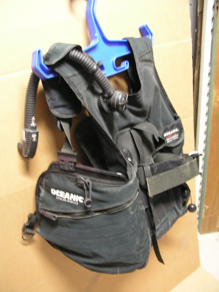 Oceanic Buoyancy Compensation Scuba Diving Vest-SMALL