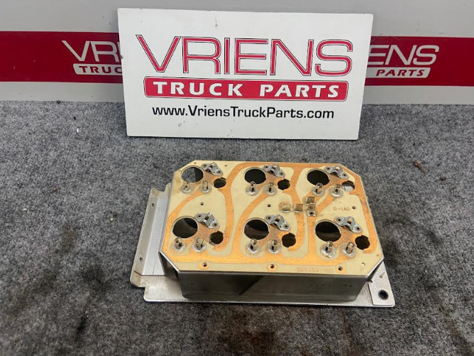 KENWORTH K152-539-2 PANEL-GAUGE