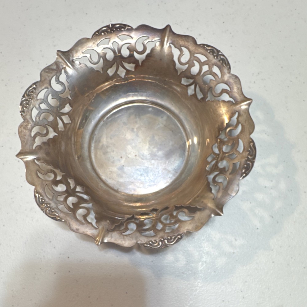 Regent Plate Silver-Plated Dish Ornate Design Made in England, 5.5" Diameter