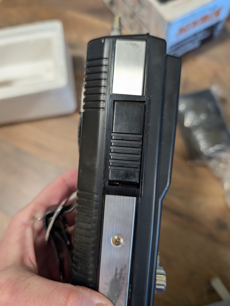 Rare Stalker 52 2-way Hand Held CB Transceiver