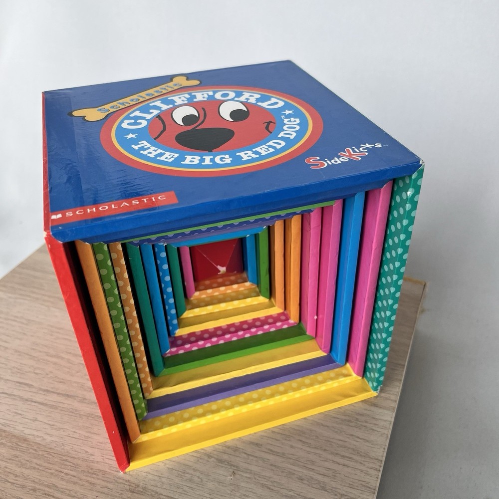 Scholastic Books 1999 Rare CLIFFORD Stacking Blocks CUBE