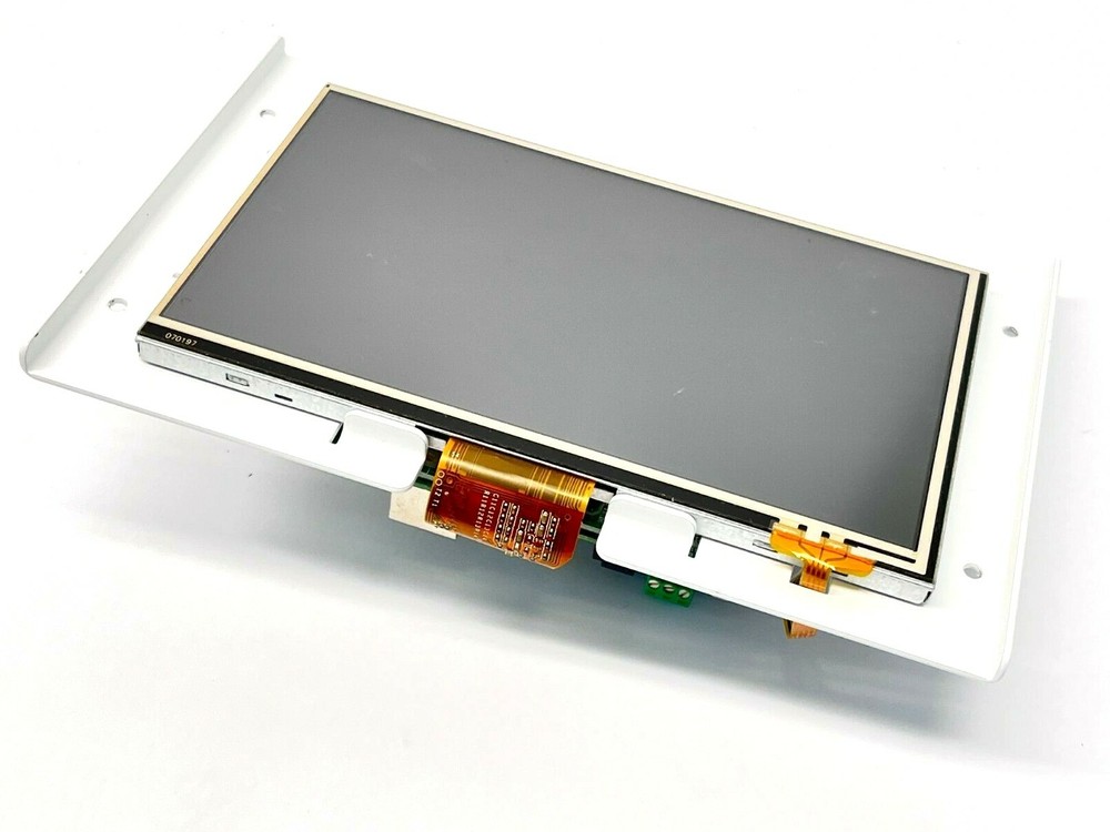 Techsol 18-000776-000-B2 Touch Screen Computer TSC-LCD70