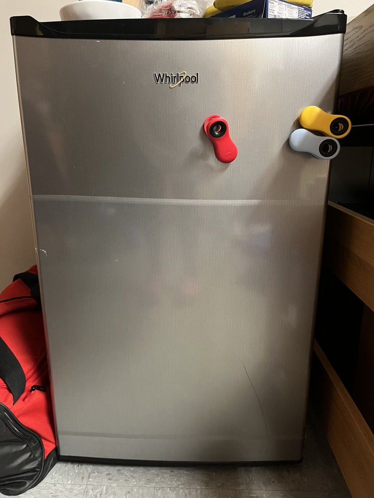 Compact Refrigerator Medium Size Fridge Used Good Condition Works Well
