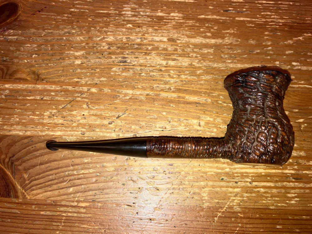 Michaelangelo rusticated estate pipe