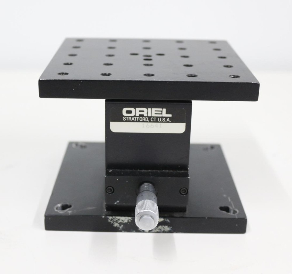 Oriel Instruments 16641 Manual Z-Axis Vertical Linear Stage