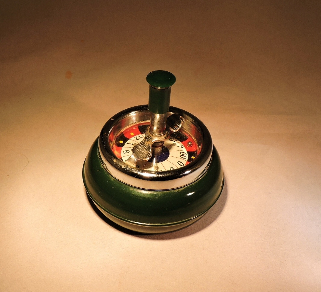 Vintage Roulette Wheel Ashtray 1960's era Works Great