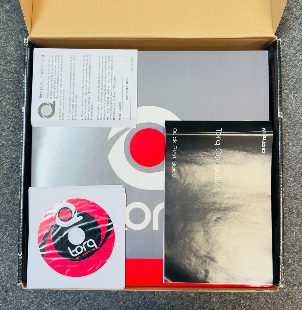 M-Audio Torq Conectiv Bundle DJ VINYL/CD/Controller