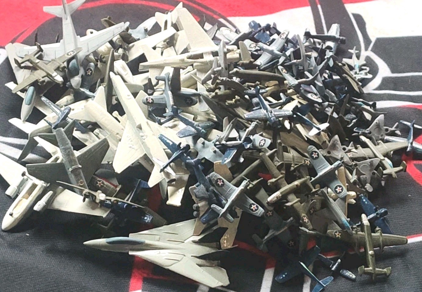 Lot Of 125+ Mini Built Model Airplanes For Aircraft Carriers Plastic 1/2"-2"Long