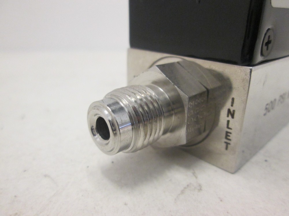 Unit UFC-1100A, Mass Flow Controller MFC, H2, 15 SLM, Used