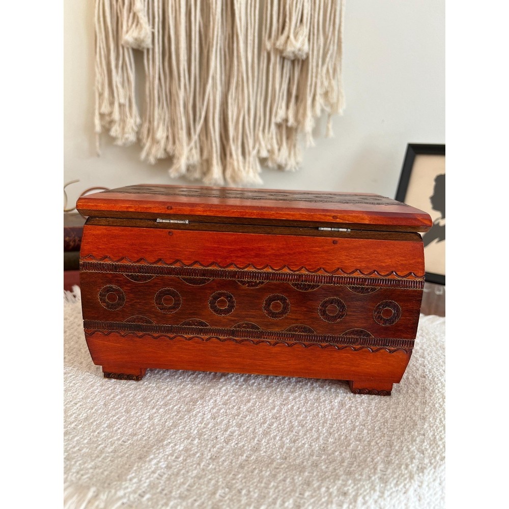 Vintage Etched Burned Wood Box (3992)