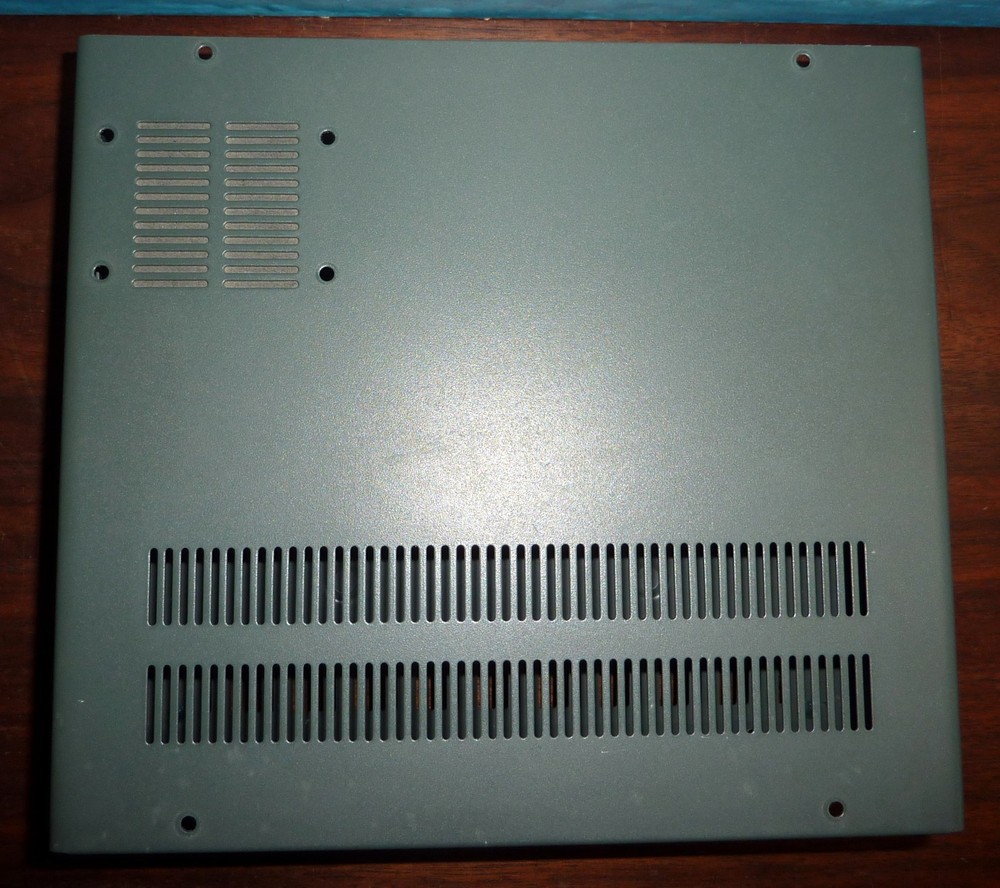 Icom IC-735 HF Ham Radio Transceiver Outer Case Complete with Screws OEM