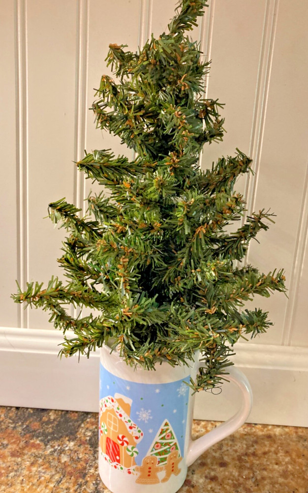 Mini Christmas Tree in Mug with Decorations