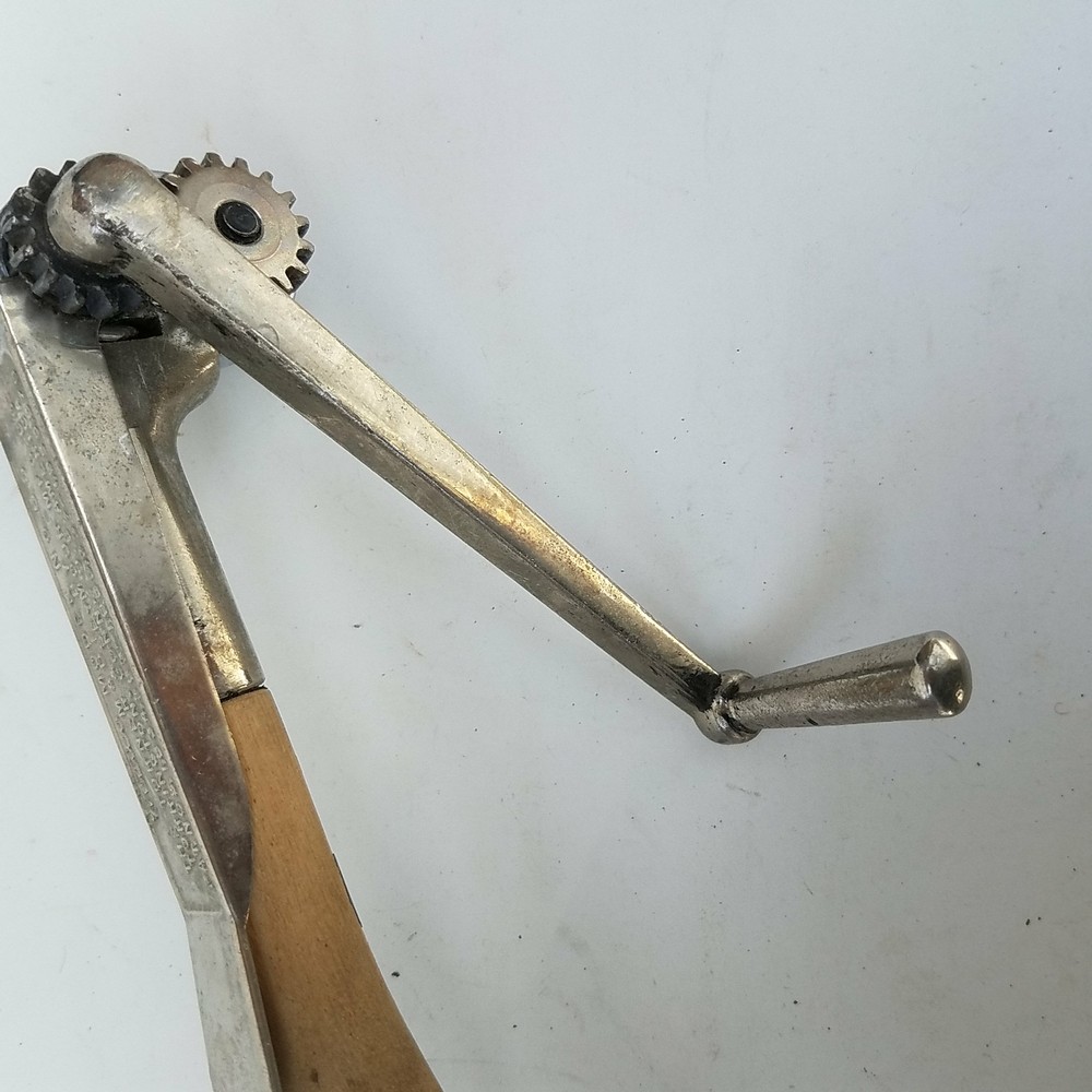 Westco Model No. 65 Can Opener 65 65
