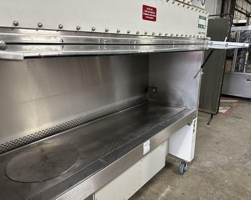 Nuaire BioSafety Cabinet