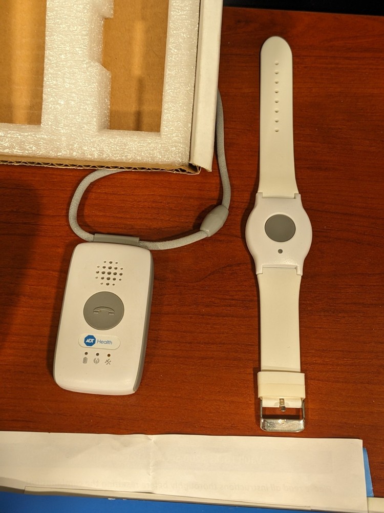 ADT On-The-Go Emergency Response System MCC-04 & MD4-01