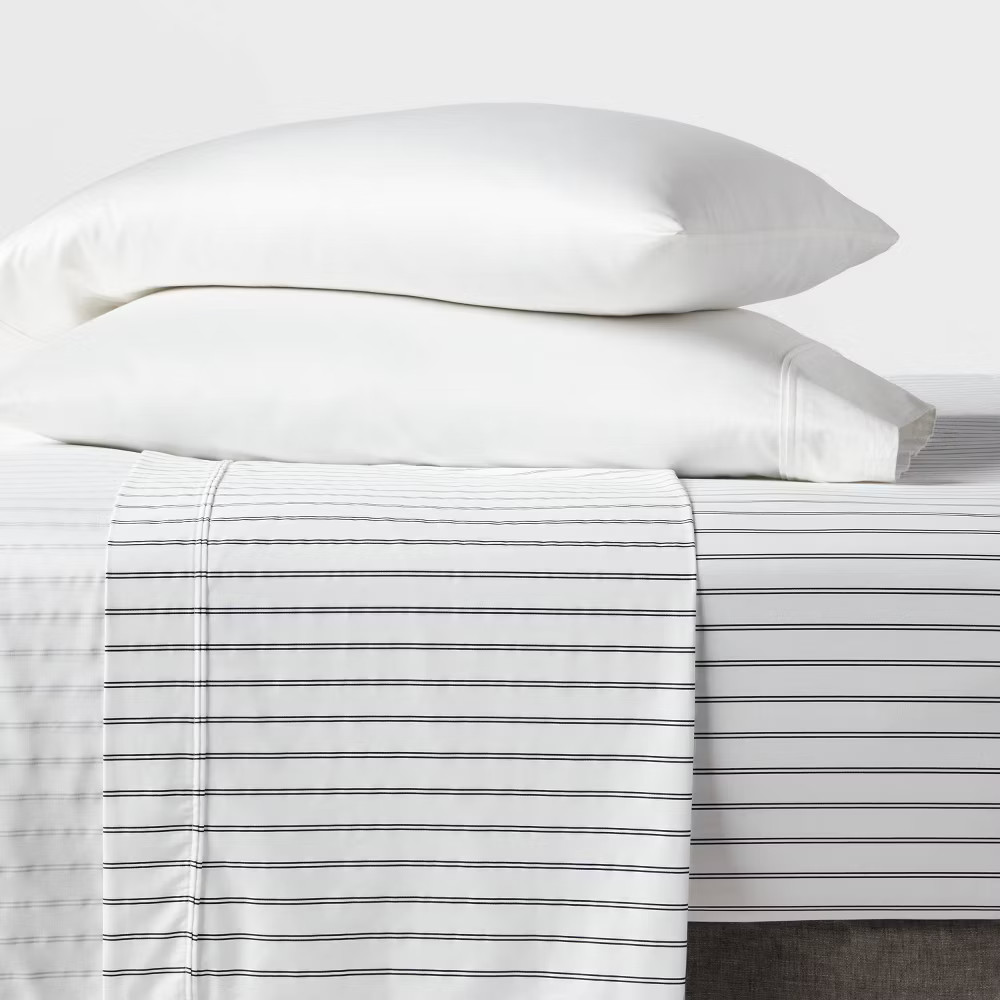 California King 400 Thread Count Performance Flat Sheet Navy Stripe - Threshold: