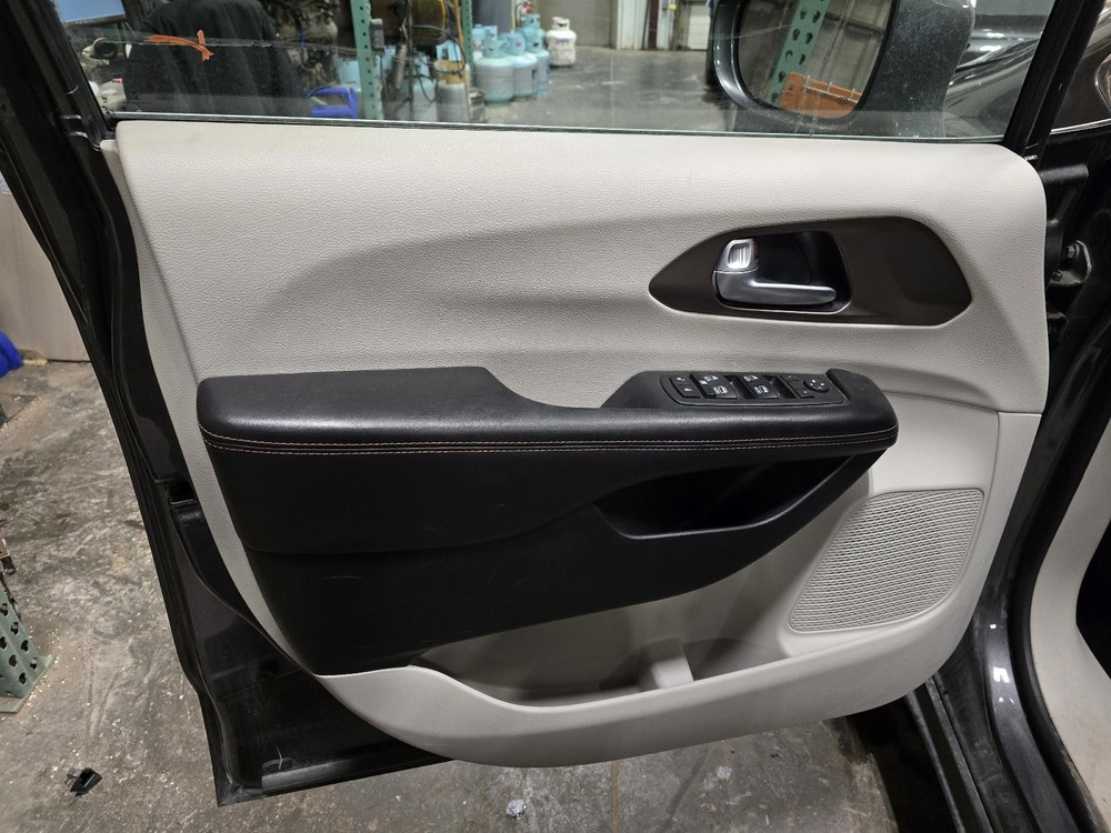 Used A/C Selector Switch fits: 2017 Chrysler Pacifica front 3 zone temperature c